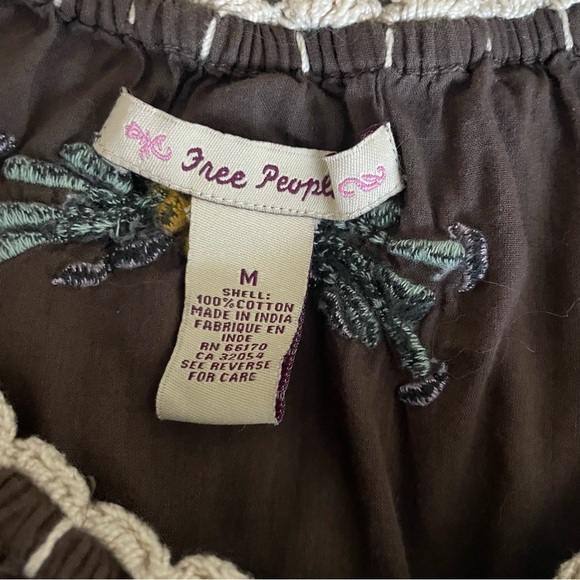 V1053 FREE PEOPLE Floral Embroidered Cotton Top - Picture 2 of 6